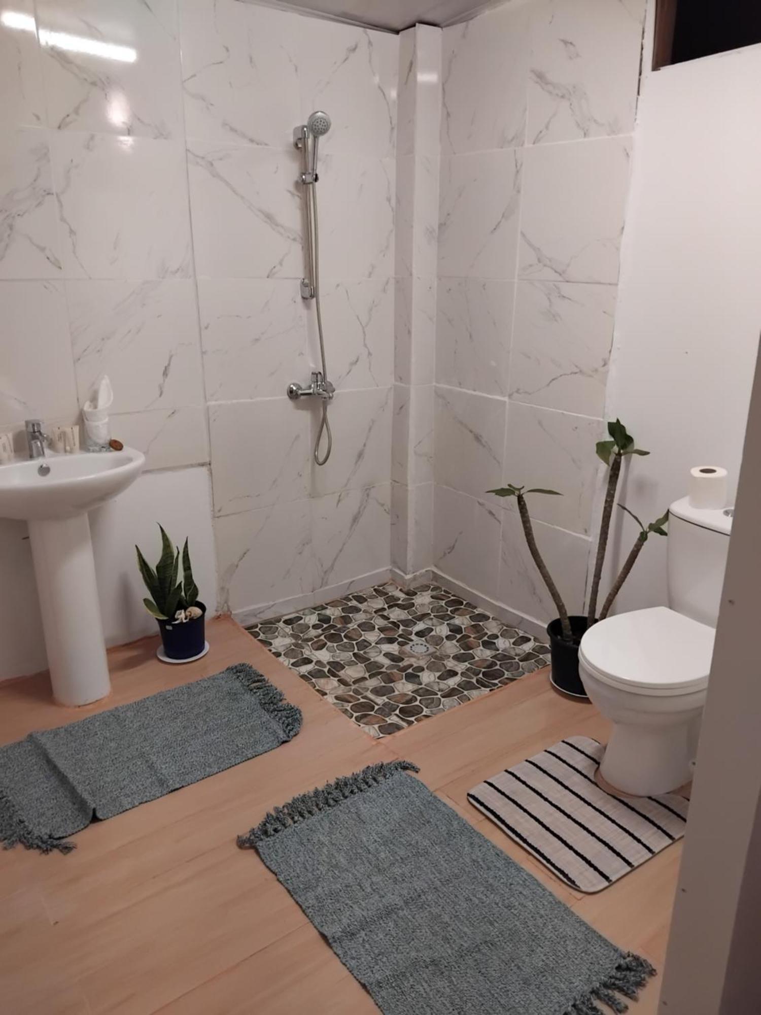 Manatini Lodge Faie Экстерьер фото